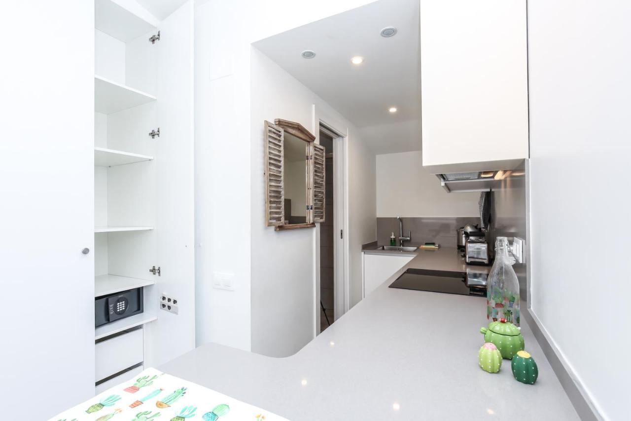 Rambla De Marisol Apartments Castelldefels Bagian luar foto